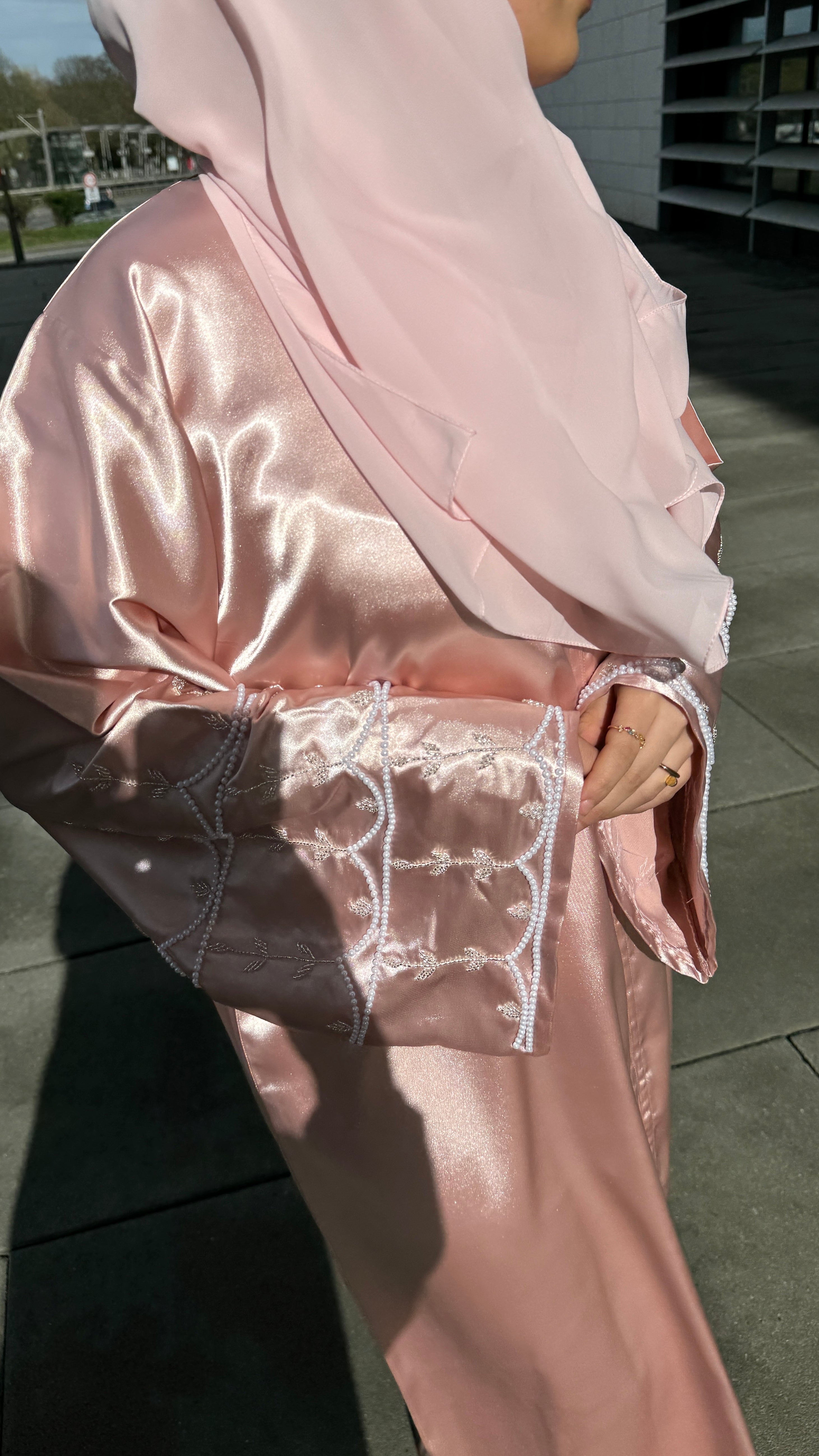 Abaya Inayah