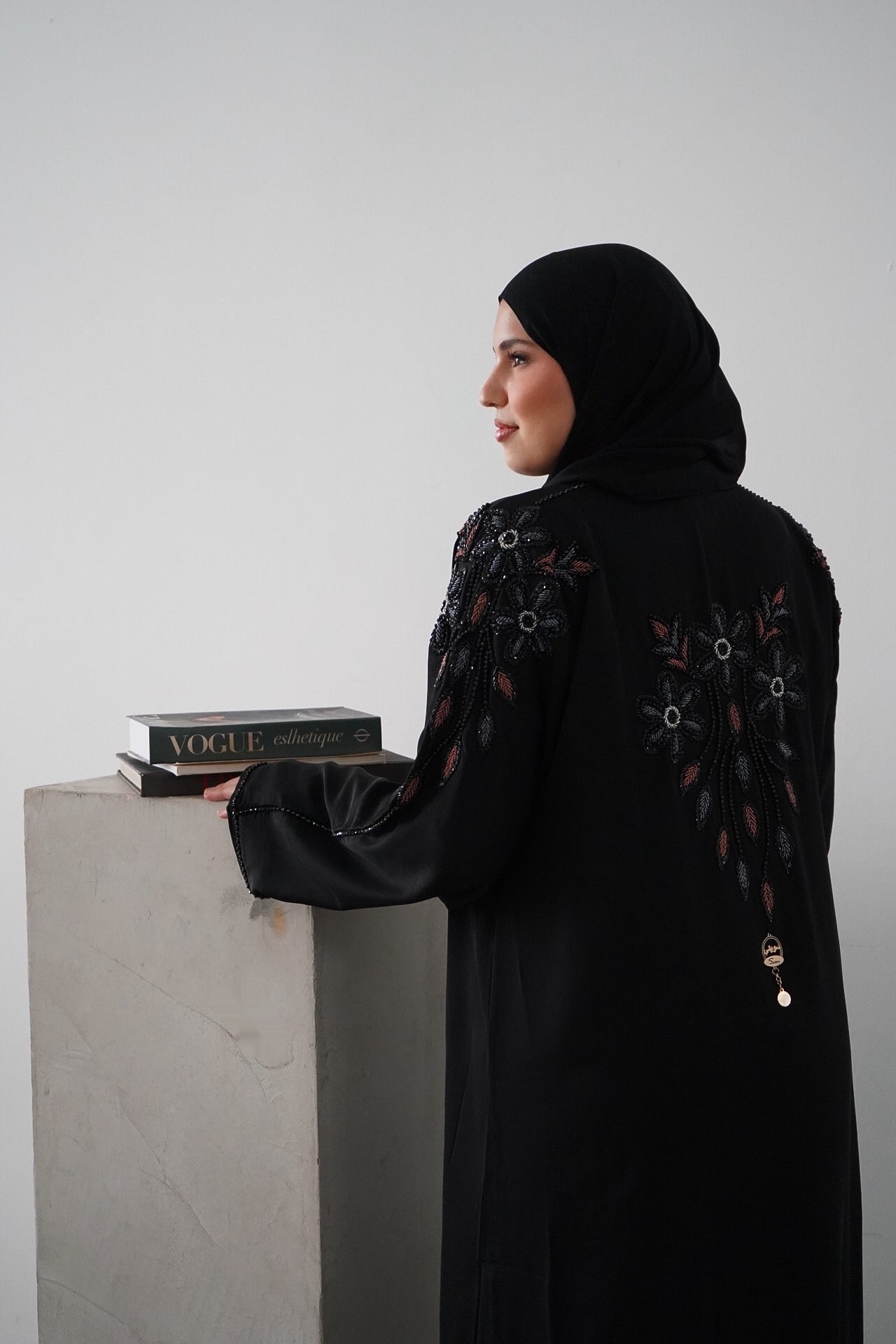 Abaya Khawla