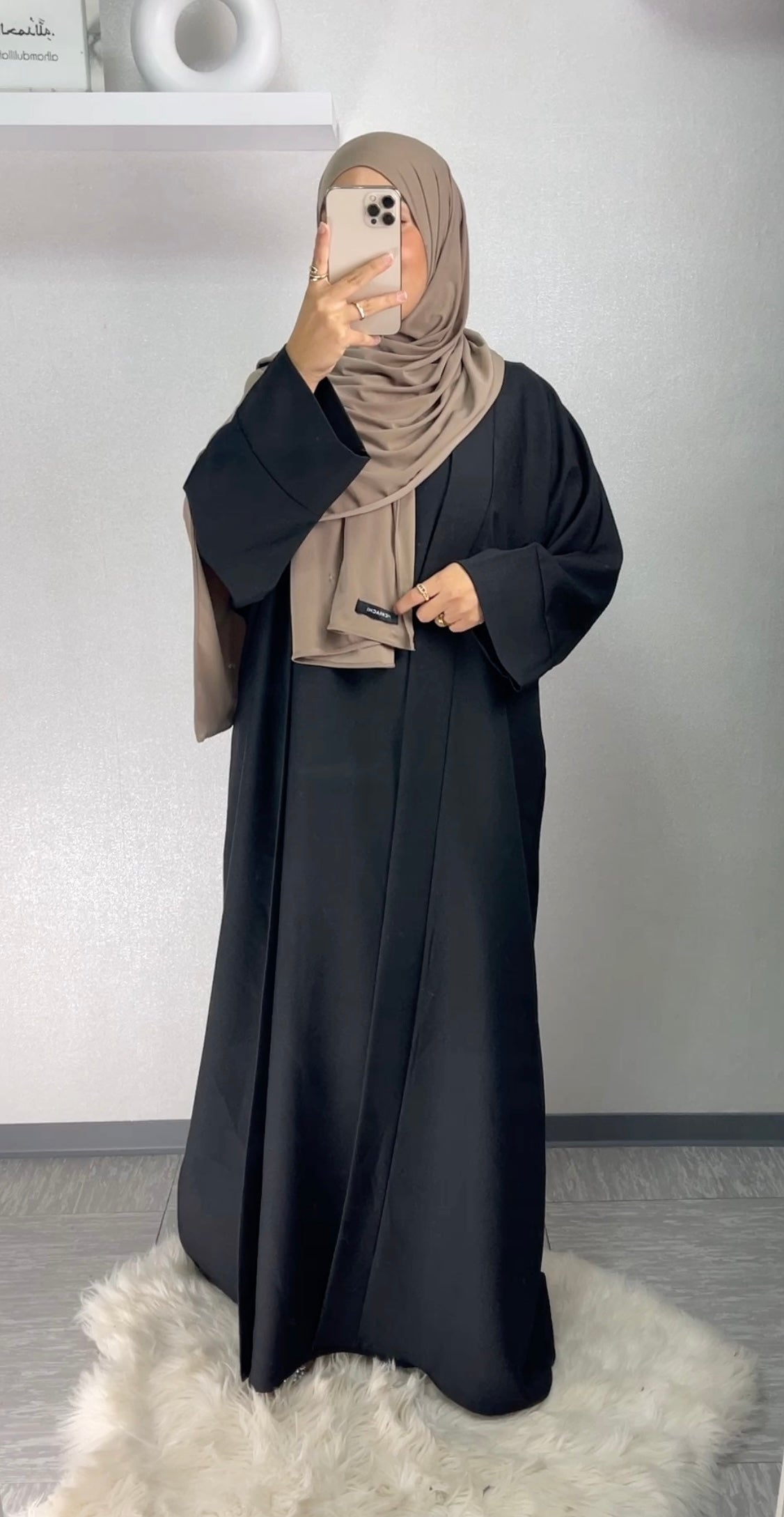 Leinen Abaya in schwarz