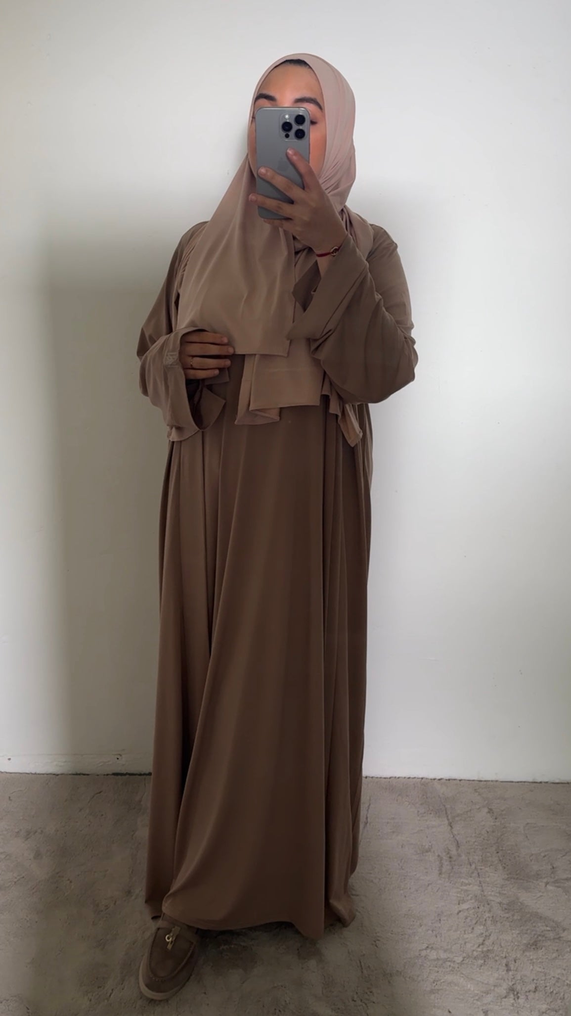 Jersey Abaya – bone