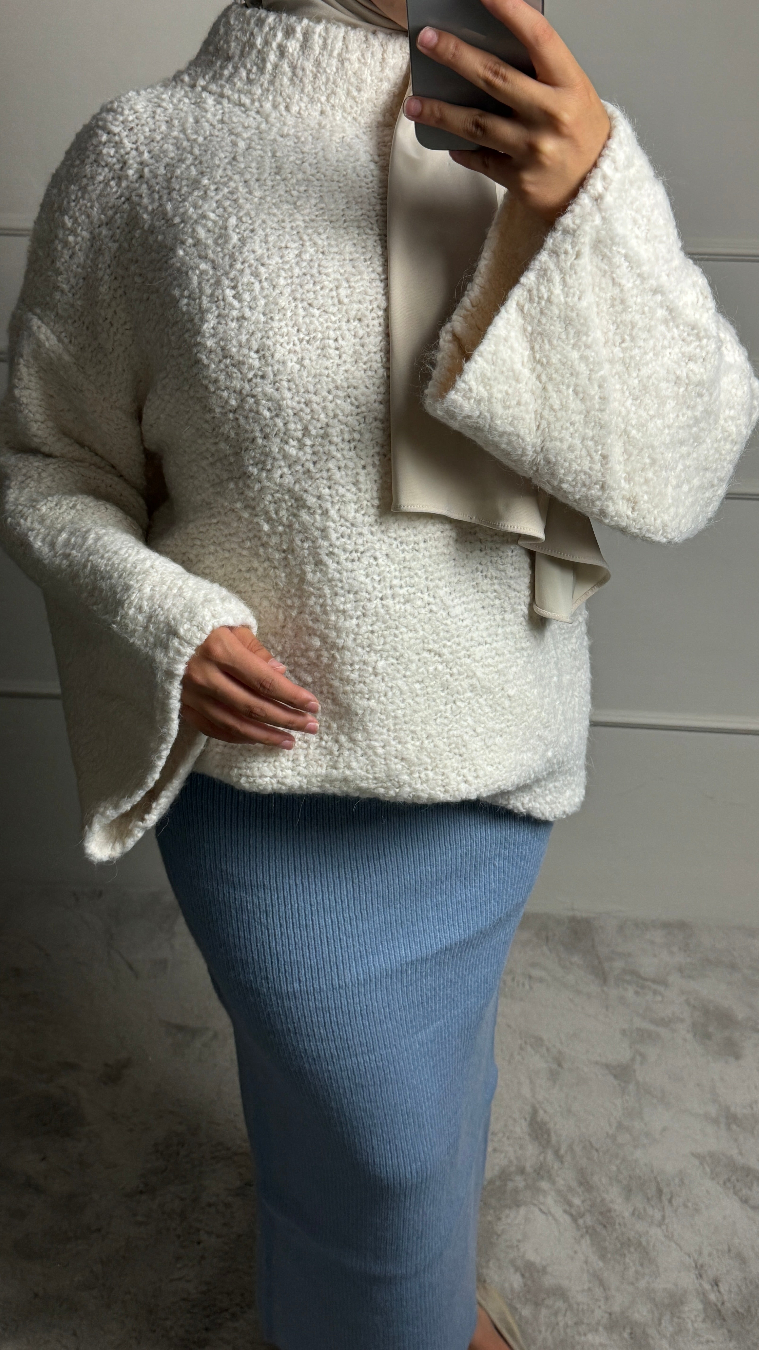 Pullover mit weiten Ärmeln in Creme