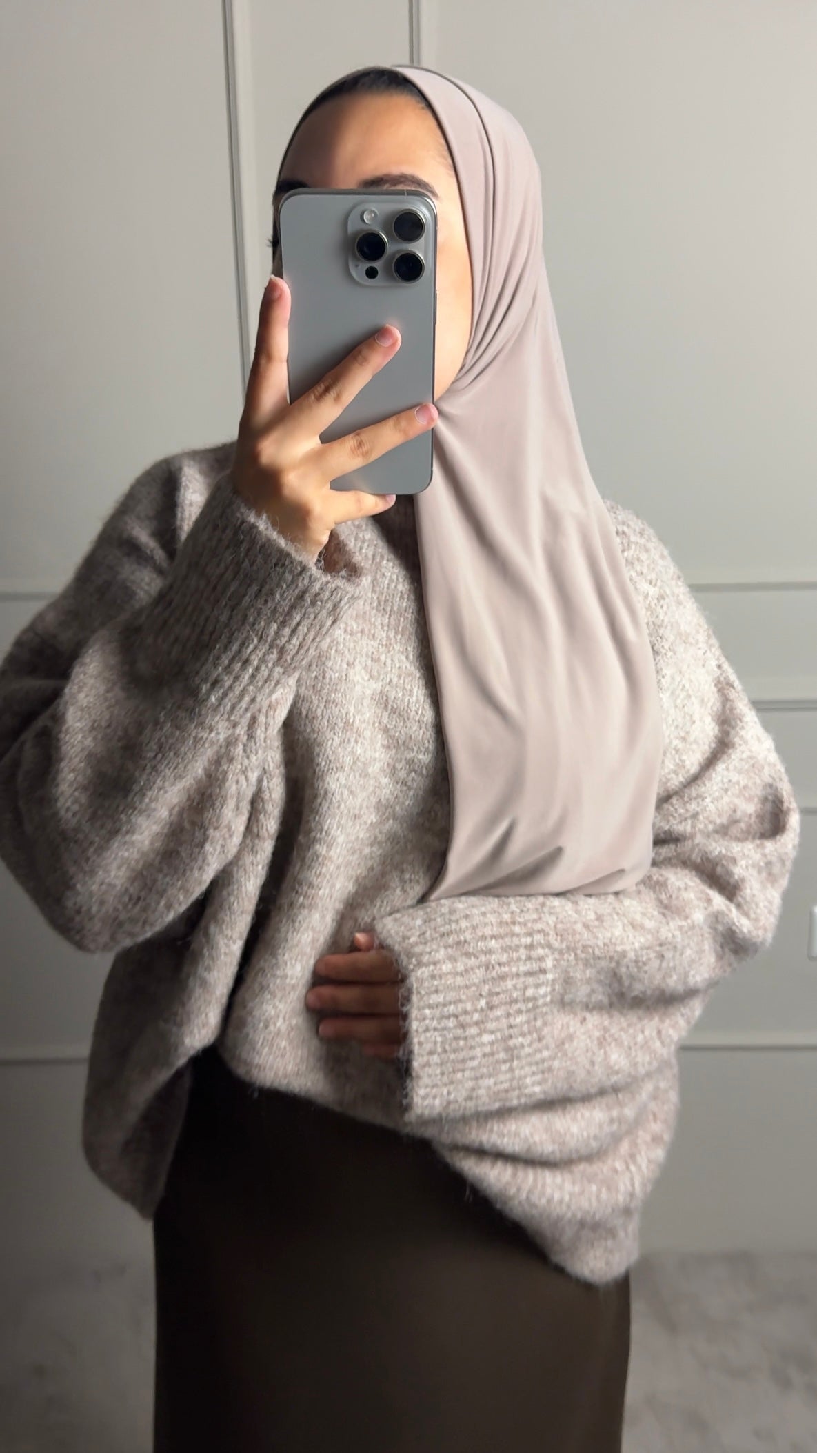 Pullover in taupe